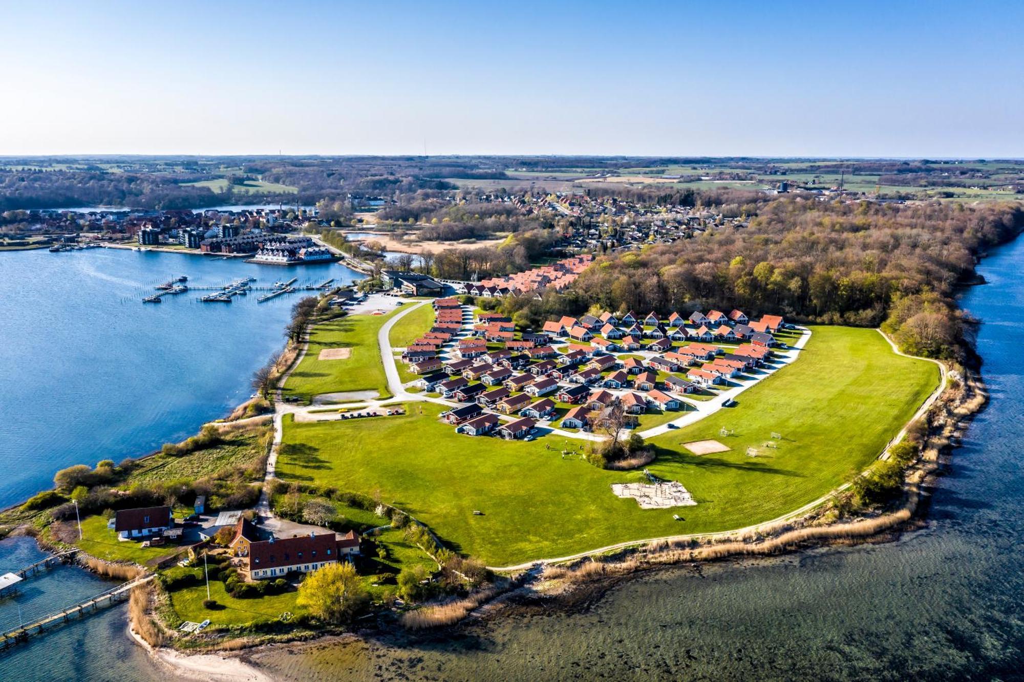 Enjoy Resorts Marina Fiskenaes - Wellness & Waterpark Gråsten Exterior photo